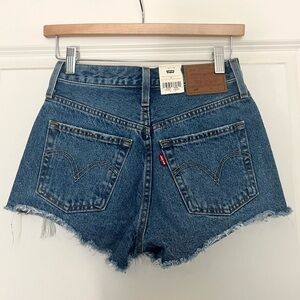 Levis 501 ORIGINAL FIT HIGH RISE WOMEN'S SHORTS in Oxnard Athens - Medium Wash